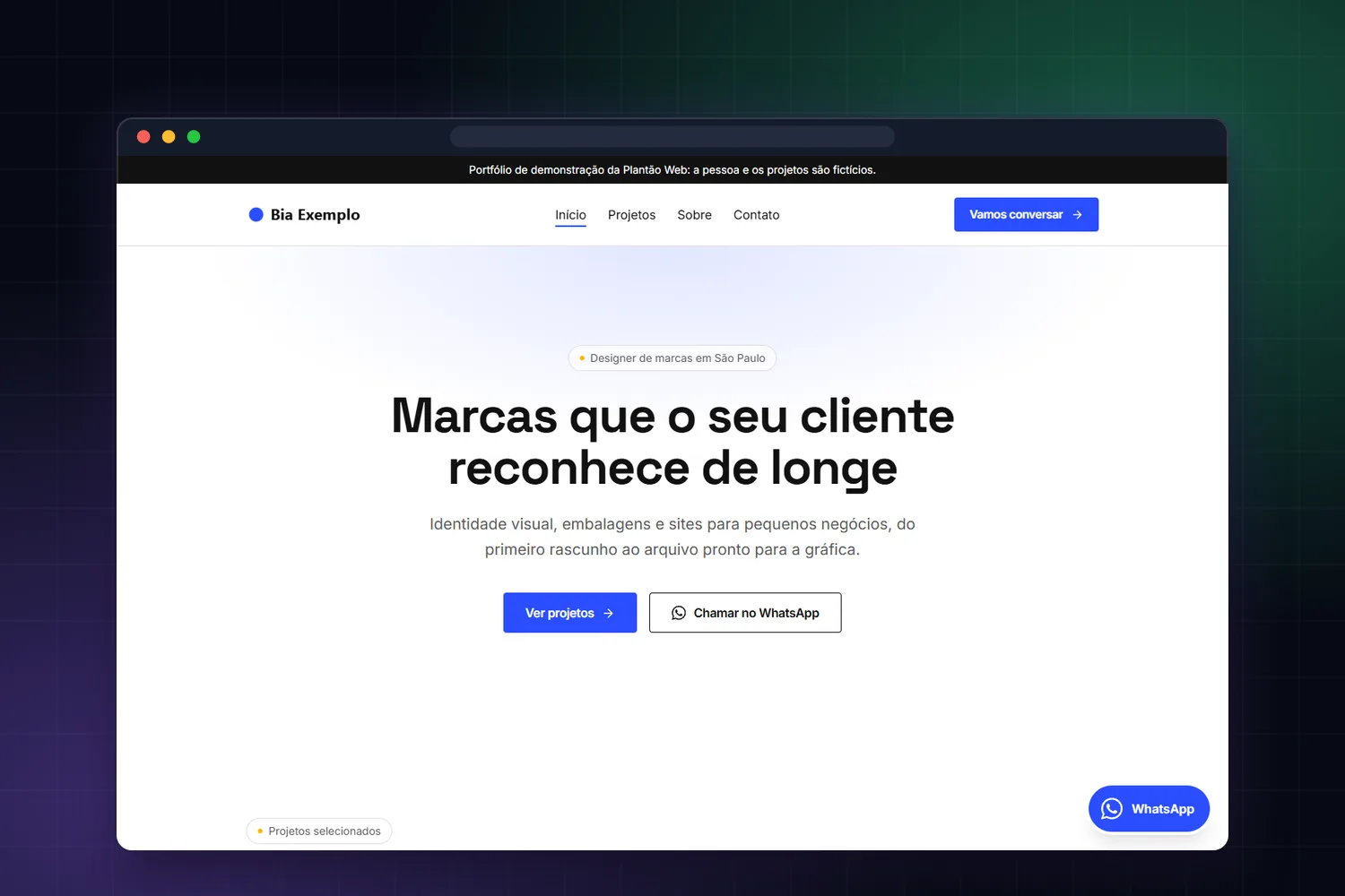 Portfólio de demonstração de uma designer, com a lista de trabalhos recentes